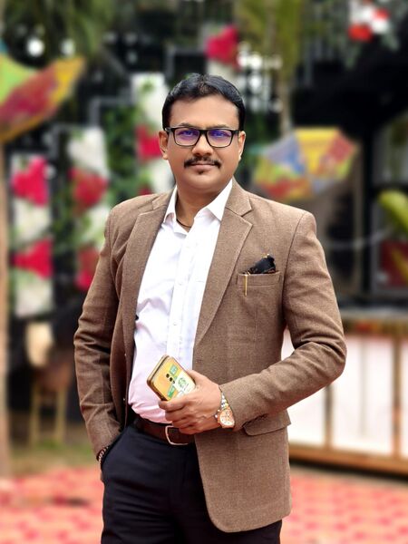 File:Dr. Vikram Singh Chauhan..jpg