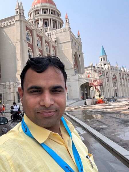 File:Dhirendra Tripathi.jpg